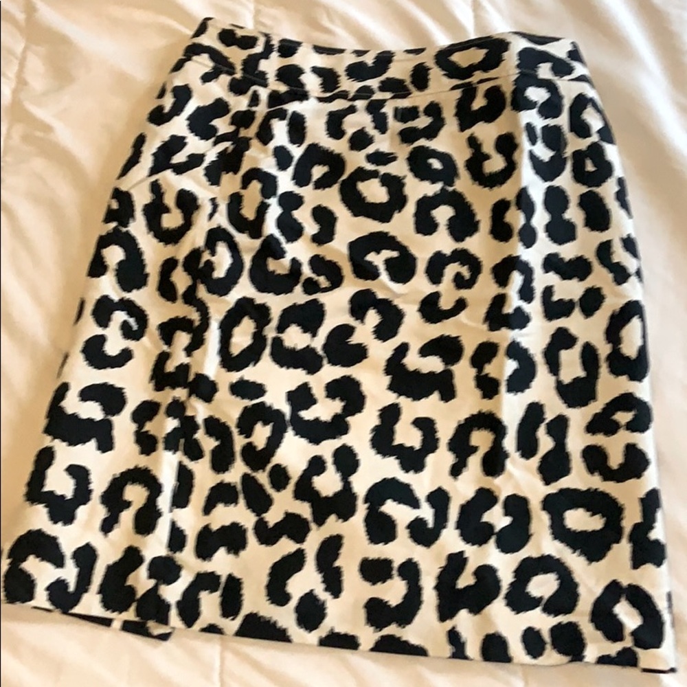 LOFT Leopard Pencil Skirt